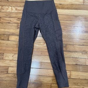 Aerie cropped leggings size medium in brown